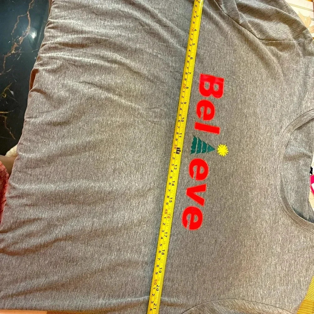 Pat pat womans/ mans T-shirts Christmas top BELIEVE GRAY COLOR size XXL ( L/XL) - Picture 4 of 5